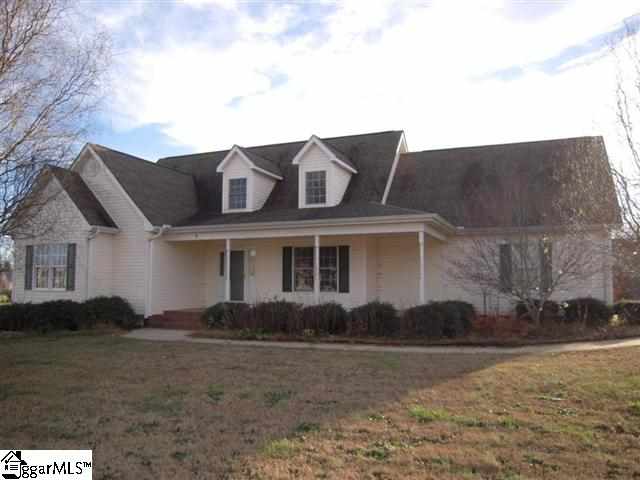 Property image 1 at 9 Windrow Lane, Fountain Inn, SC 29644