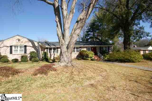 Property image 1 at 9 Ivy Trail, Greenville, SC 29615