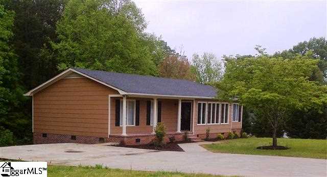 Property image 1 at 223 Woodhaven Drive, Easley, SC 29640
