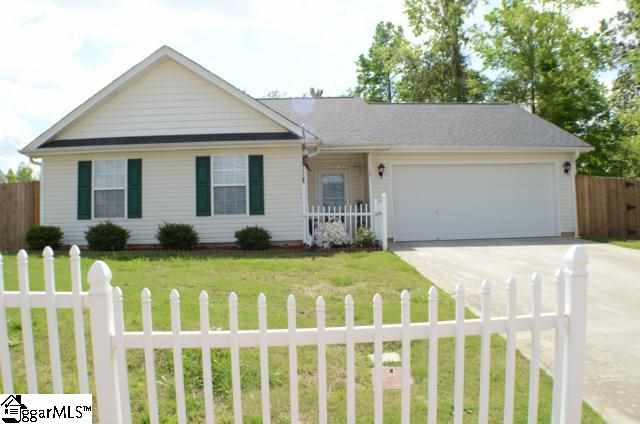 Property image 1 at 121 Beverly Drive, Easley, SC 29640