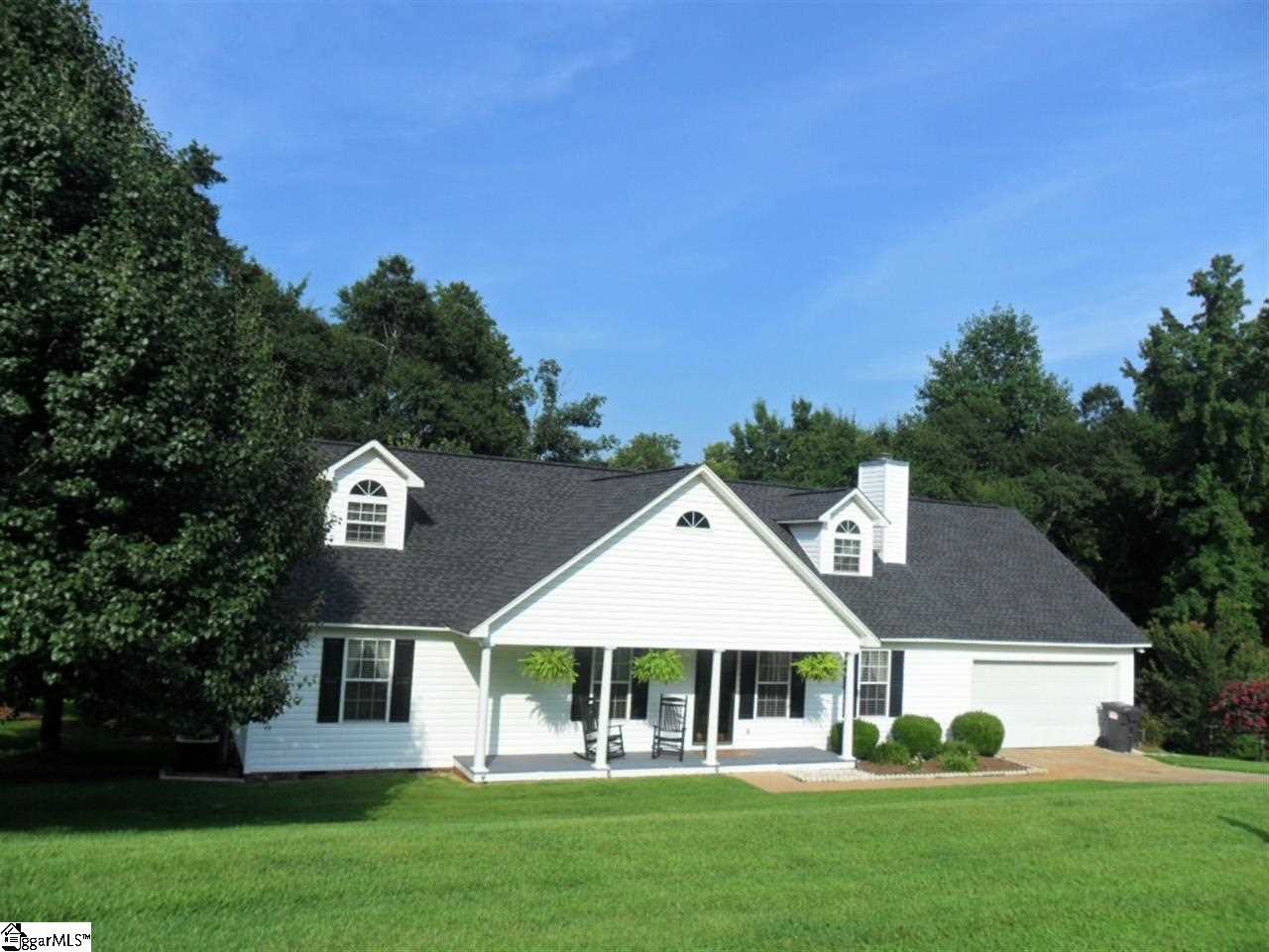 Property image 1 at 410 Woodfield Drive, Piedmont, SC 29673