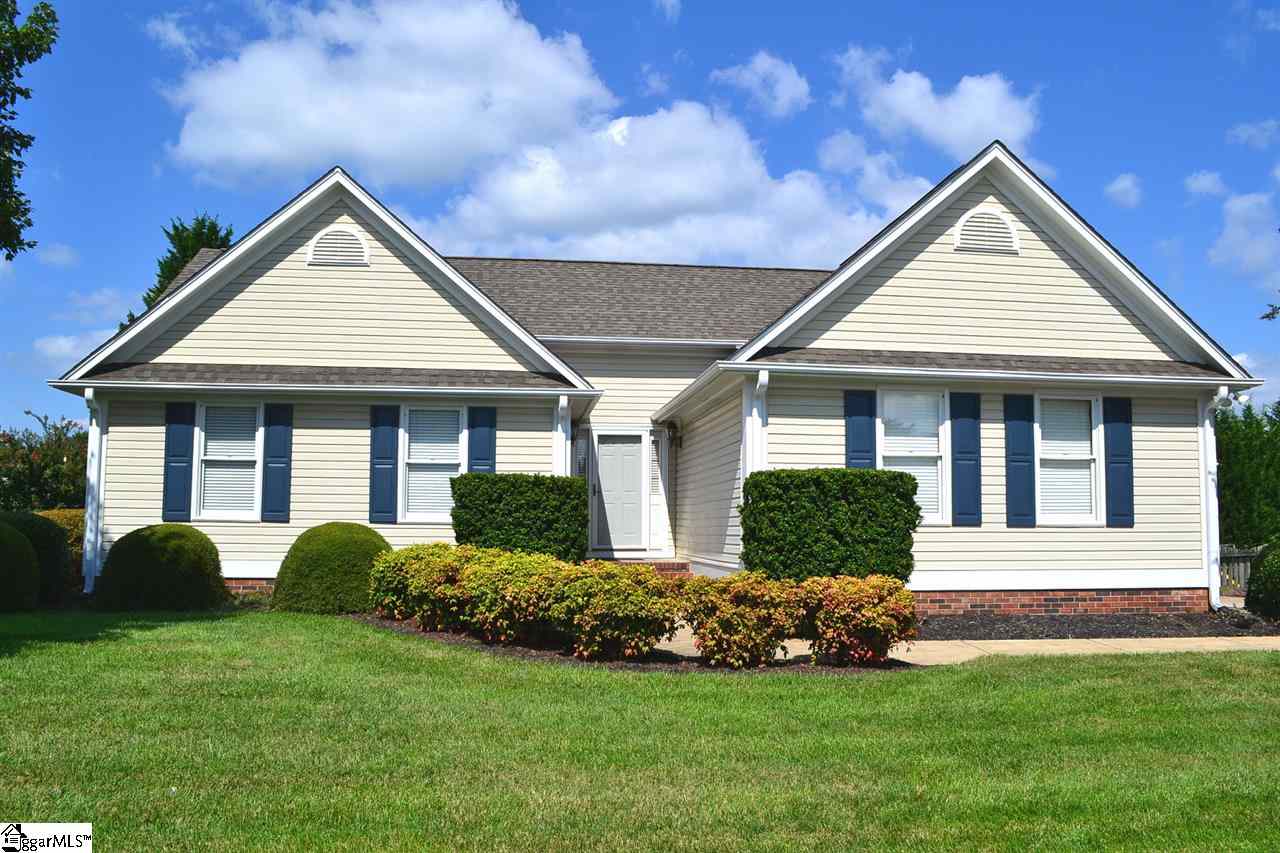 Property image 1 at 208 Tearose Lane, Simpsonville, SC 29681