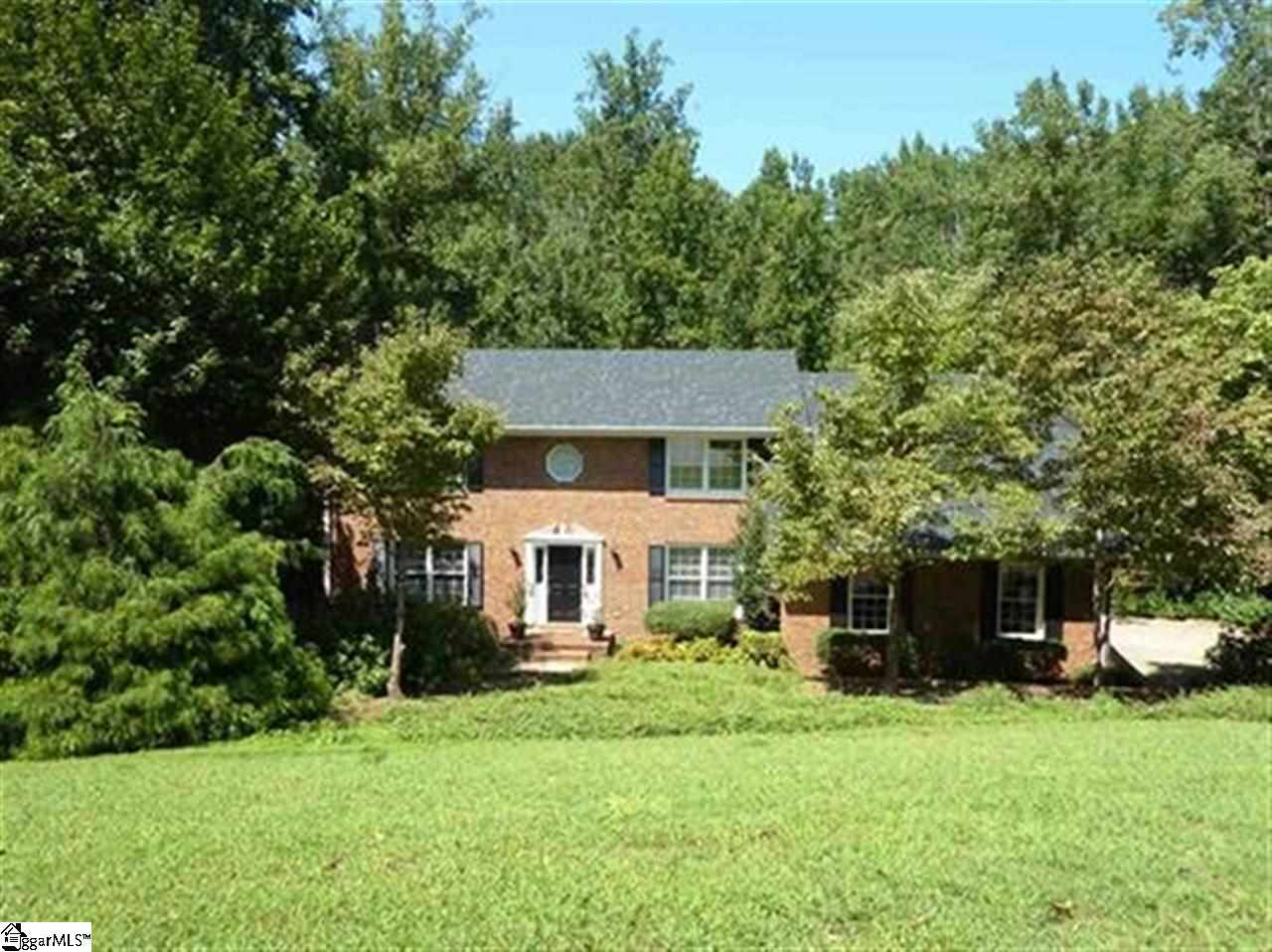 Property image 1 at 1606 Hollyberry Lane, Spartanburg, SC 29301