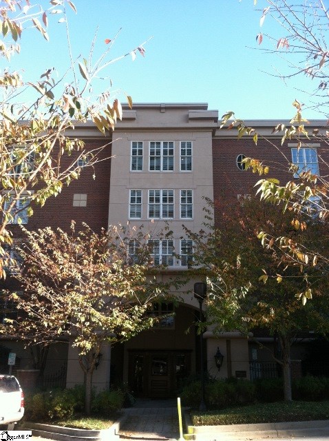 400 N Main Street, #305 Unit 305