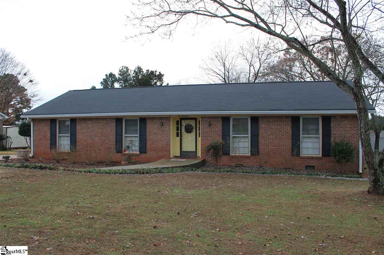 Property image 1 at 117 Amberwood Lane, Mauldin, SC 29662