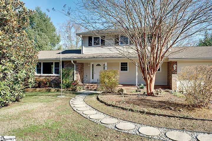 Property image 1 at 9 Holmsby Lane, Taylors, SC 29687