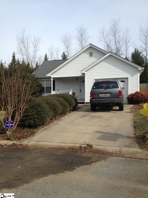 Property image 1 at 100 Joe's Court, Easley, SC 29642