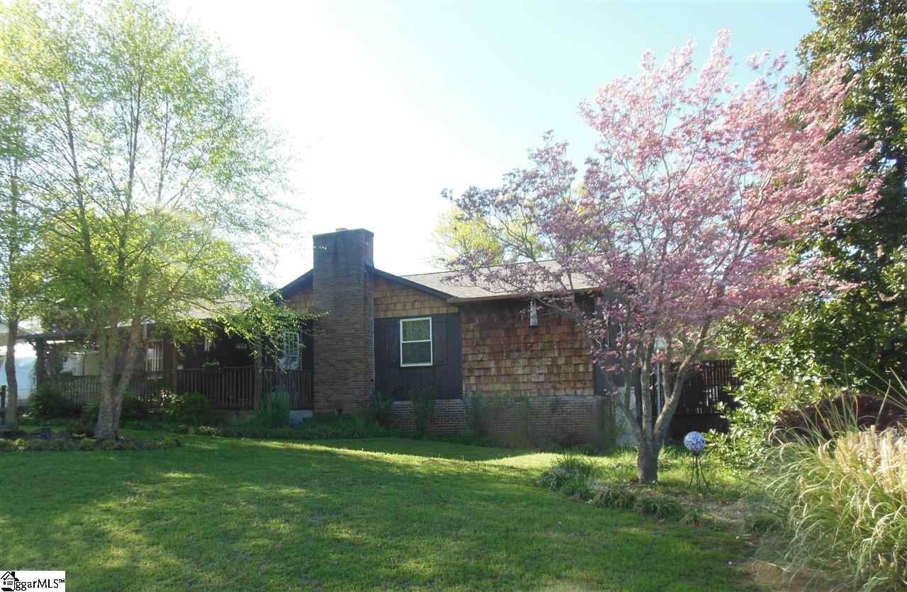 Property image 1 at 420 Willow Drive, Piedmont, SC 29673