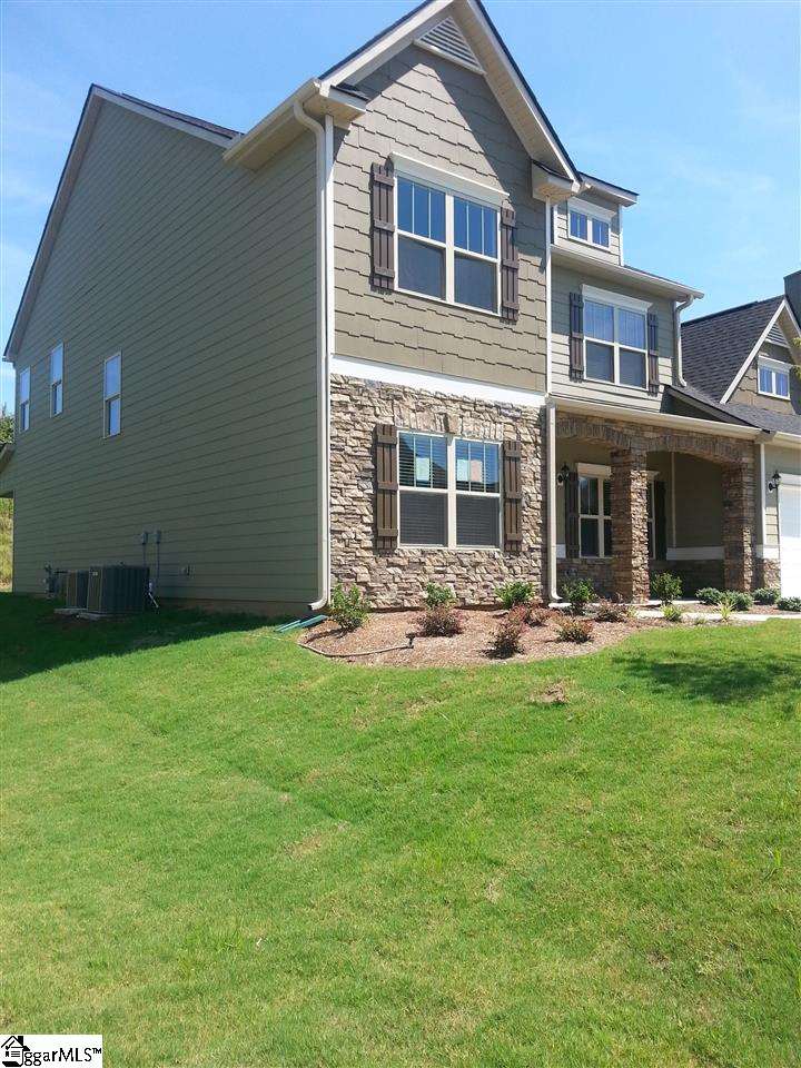 544 W Saddletree Drive