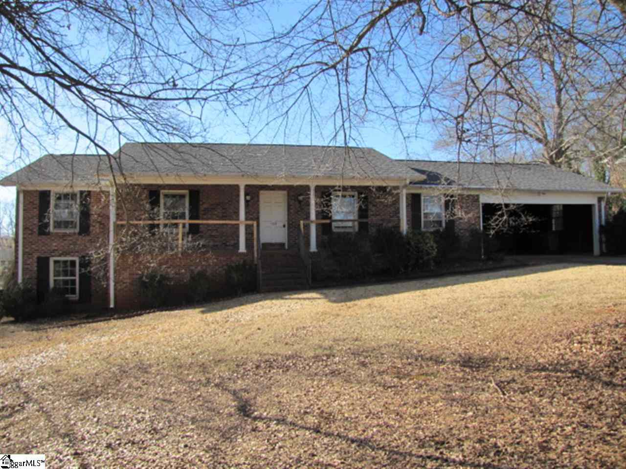 Property image 1 at 105 Lakemont Drive, Greer, SC 29651