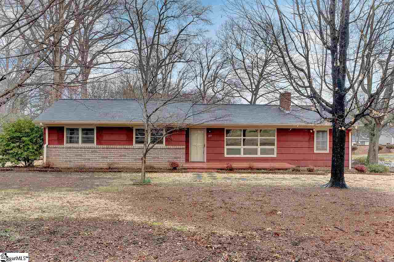 Property image 1 at 107 Wayman Drive, Greer, SC 29651