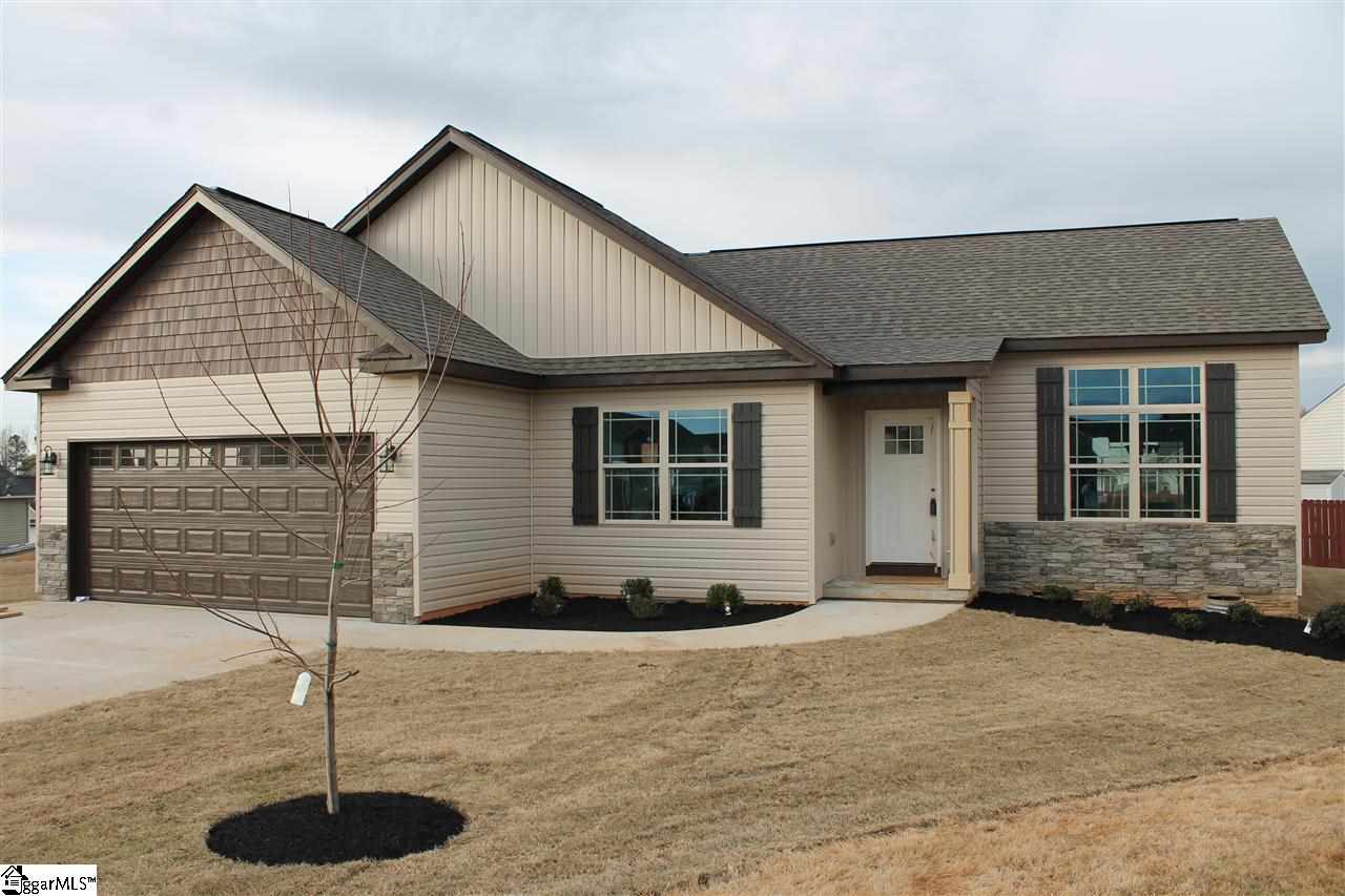 Property image 1 at 415 Kaitlin Mac Drive, Moore, SC 29369