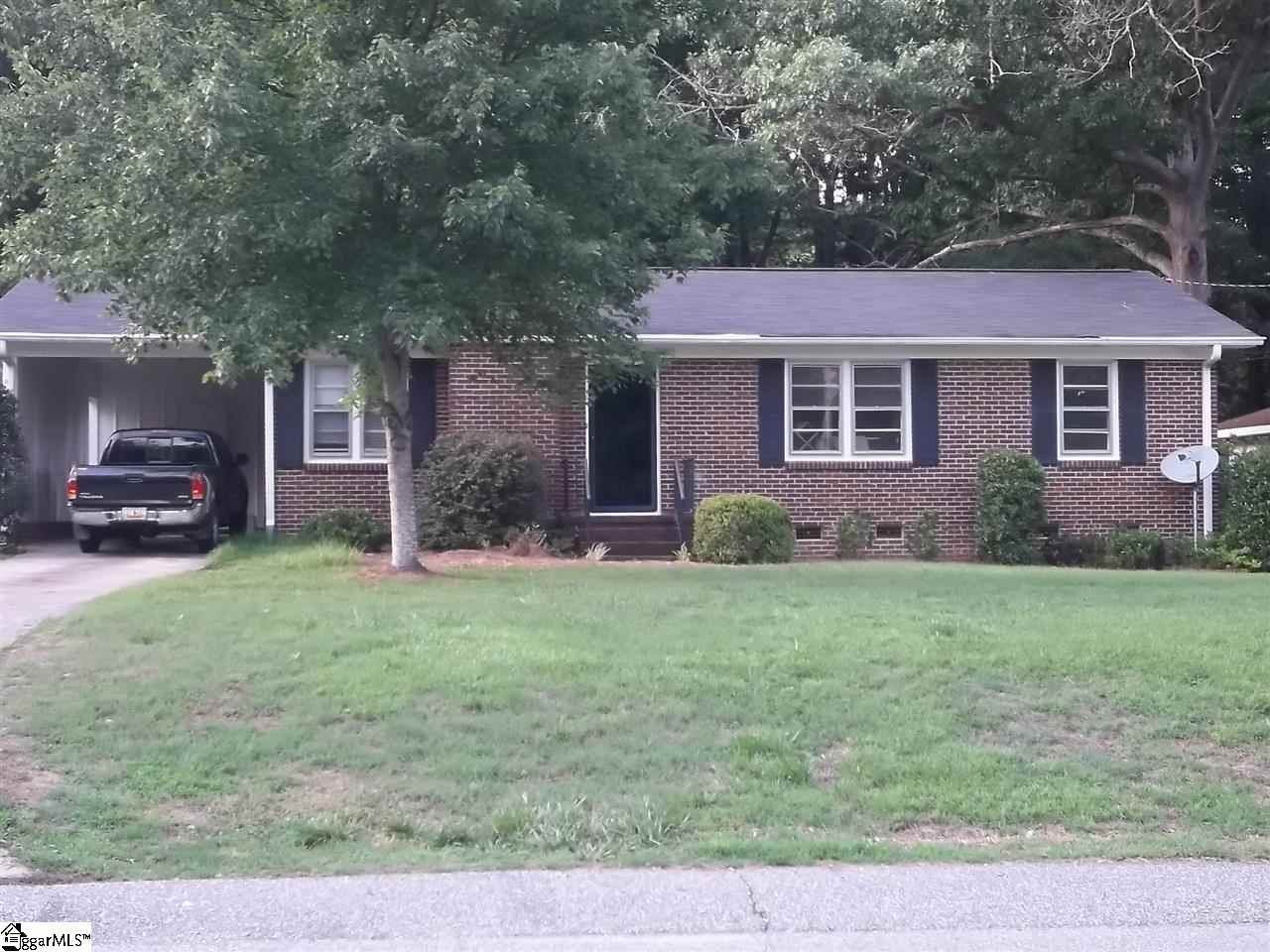 Property image 1 at 9 Forestdale Drive, Taylors, SC 29687