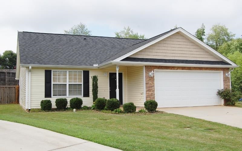 Property image 1 at 9 Rusty Court, Simpsonville, SC 29680