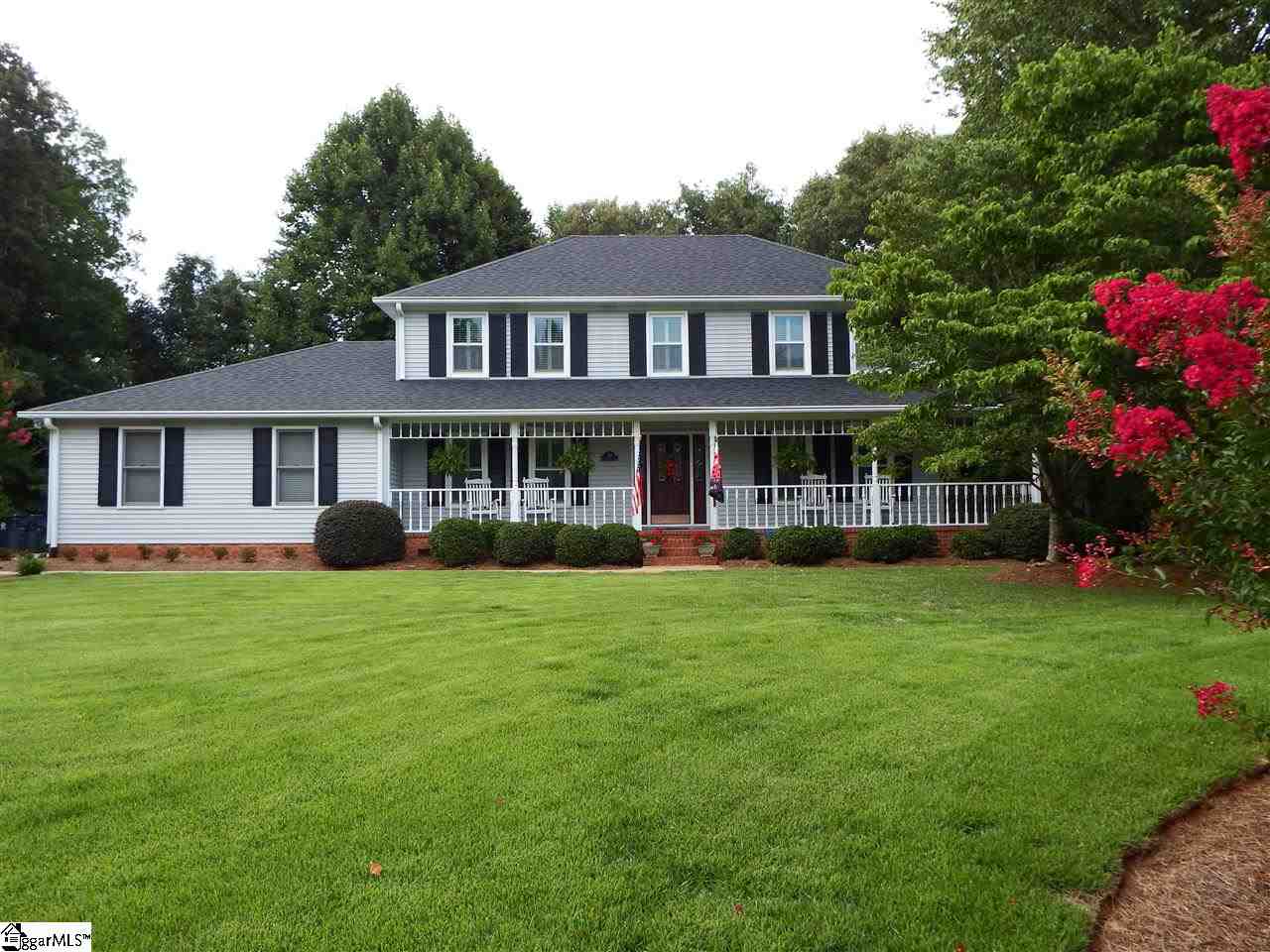 Property image 1 at 209 Hickory Hill Lane, Greenville, SC 29609