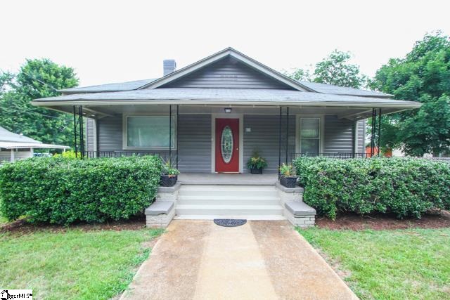 Property image 1 at 118 Colonial Avenue, Greenville, SC 29611