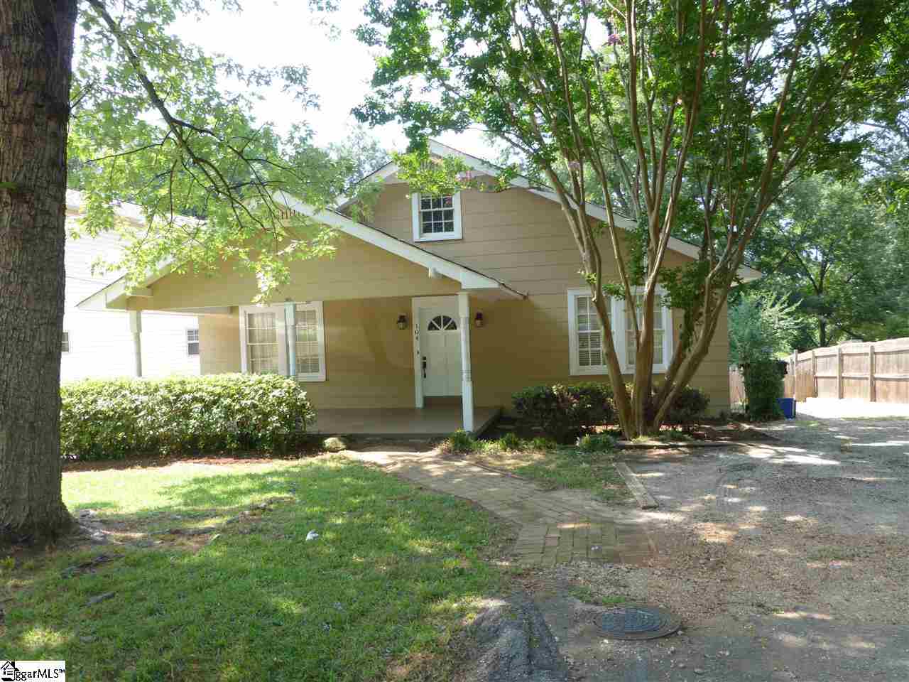 Property image 1 at 104 Moultrie Street, Greenville, SC 29605