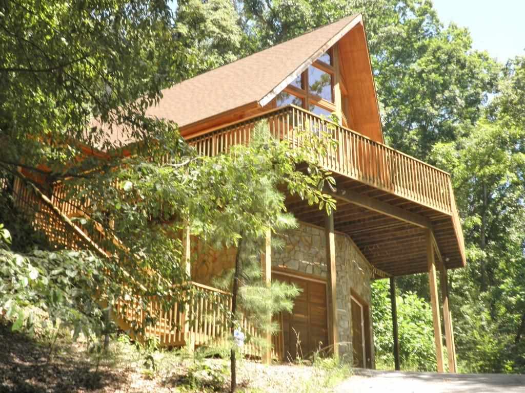 Property image 1 at 805 Whispering Falls Drive, Pickens, SC 29671