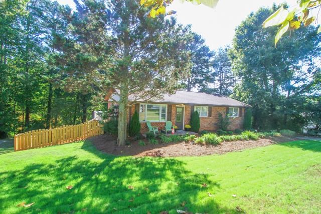 Property image 1 at 299 Old Farrs Bridge Road, Greenville, SC 29611