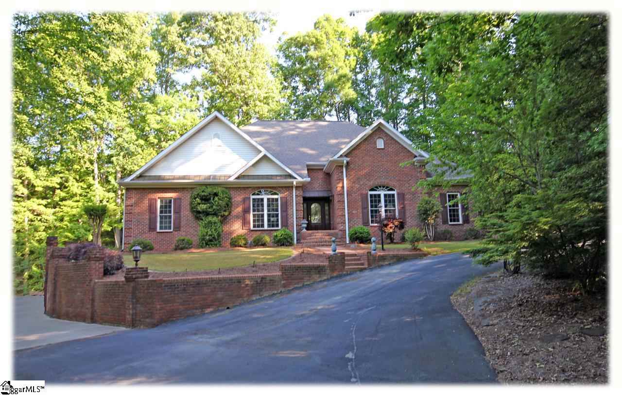 Property image 1 at 44 CAROLINA Way, Fountain Inn, SC 29644