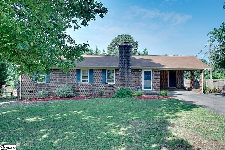 Property image 1 at 216 Overhill Drive, Duncan, SC 29334