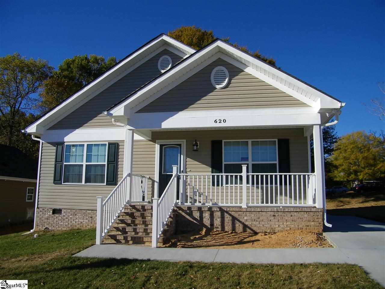 Property image 1 at 620 Ruddy Creek Circle, Greer, SC 29651