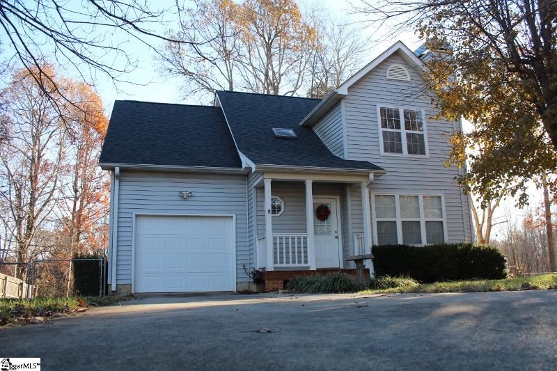 Property image 1 at 5 Richden Court, Taylors, SC 29687