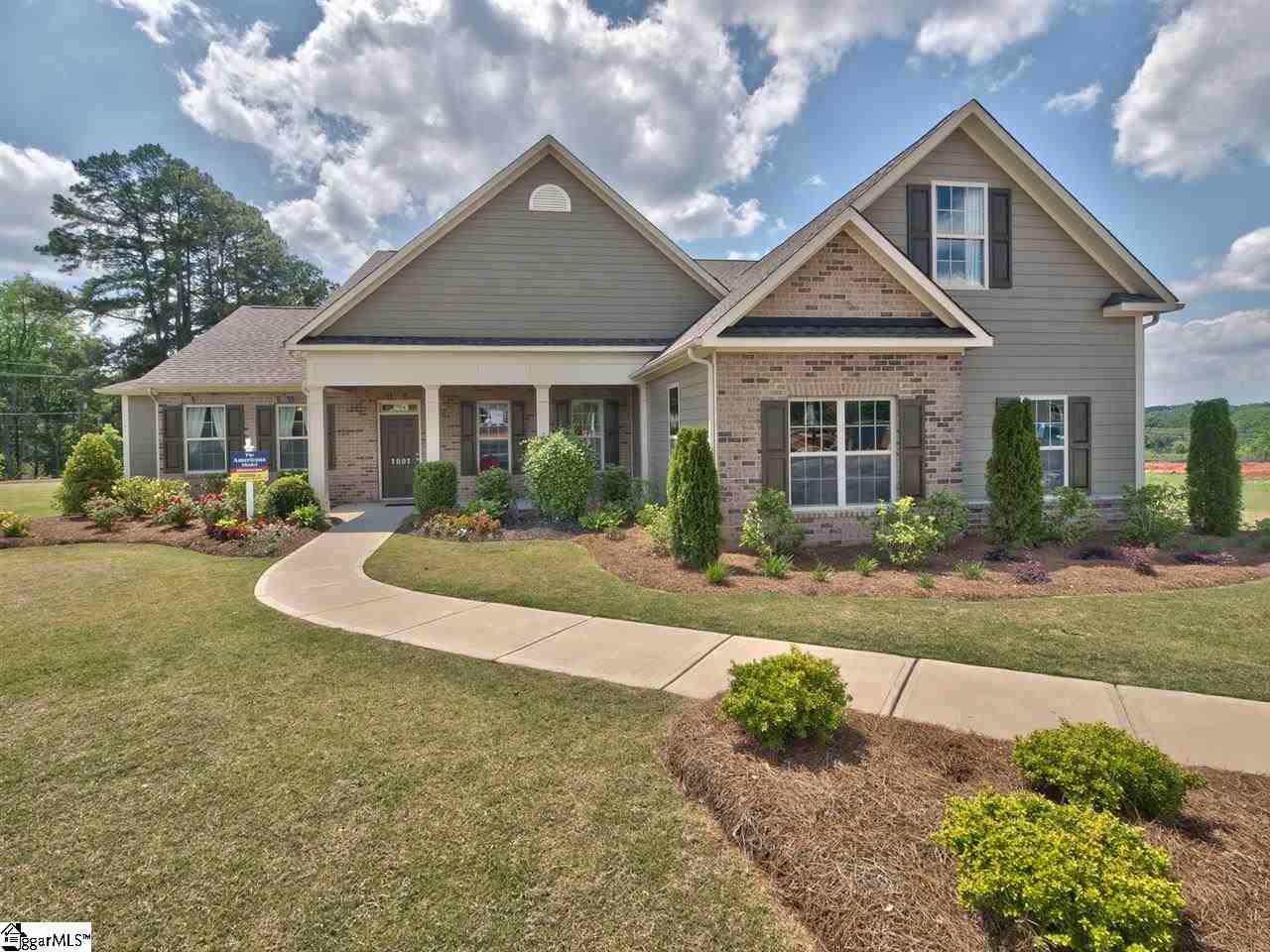 Property image 1 at 1001 Hillcrest Court, Anderson, SC 29621