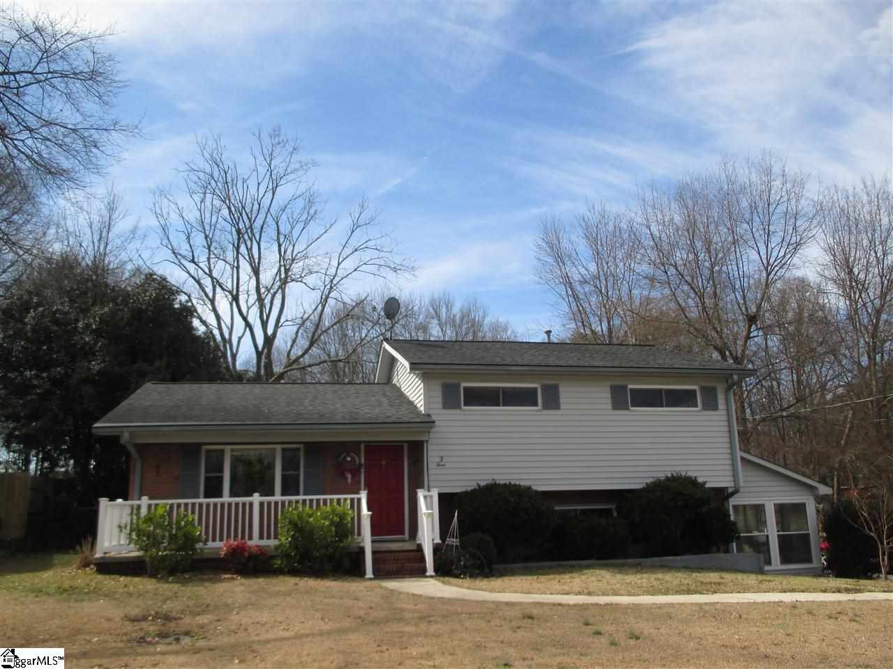 Property image 1 at 3 Coral Drive, Taylors, SC 29687