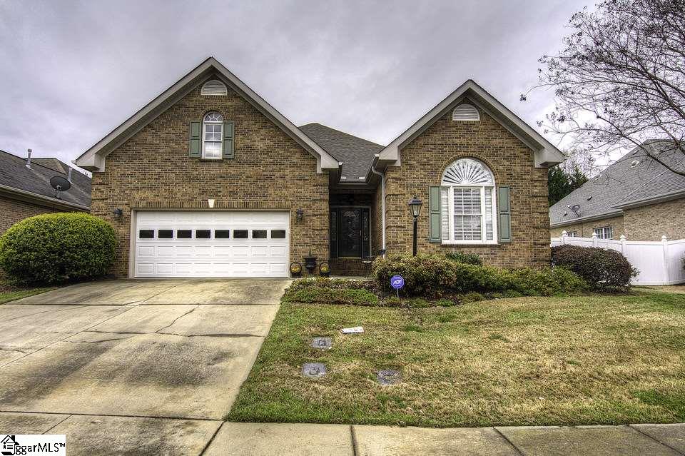 Property image 1 at 106 Banbury Circle, Simpsonville, SC 29681