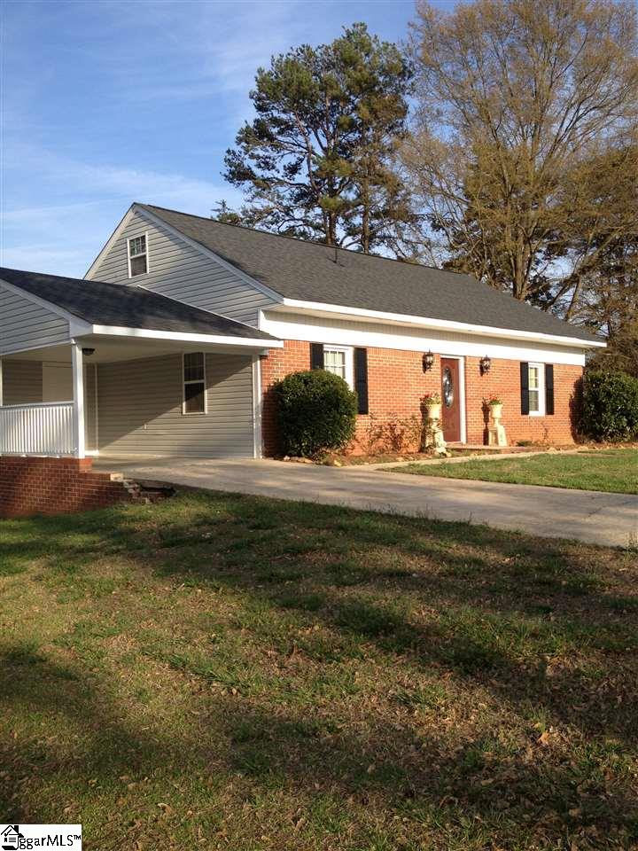 Property image 1 at 203 Sunset Drive, Easley, SC 29640