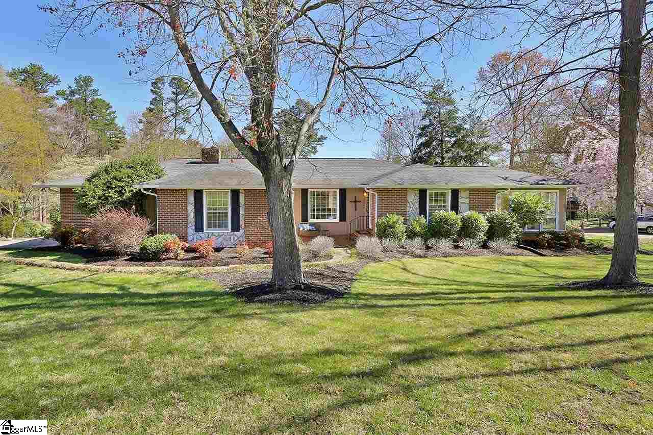 Property image 1 at 208 Johnson Road, Greer, SC 29651