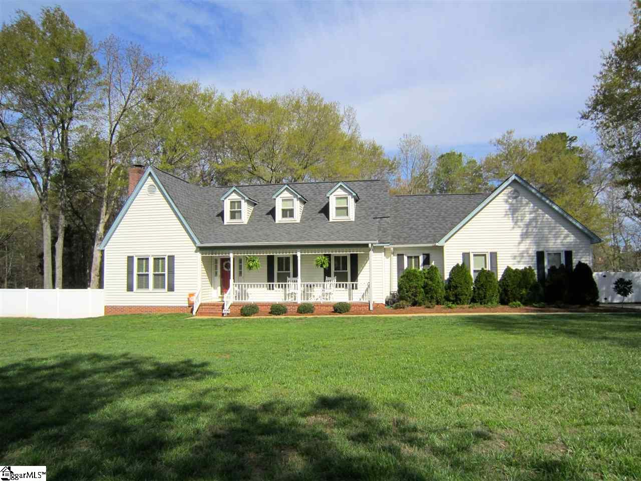 Property image 1 at 102 Shagbark Circle, Simpsonville, SC 29680