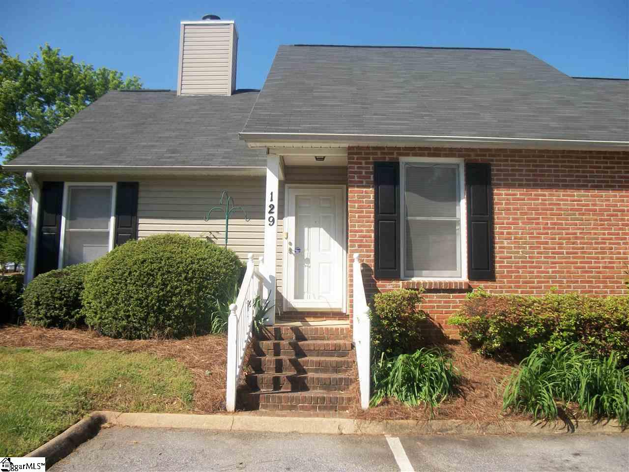 Property image 1 at 129 Daniel Court, Mauldin, SC 29662