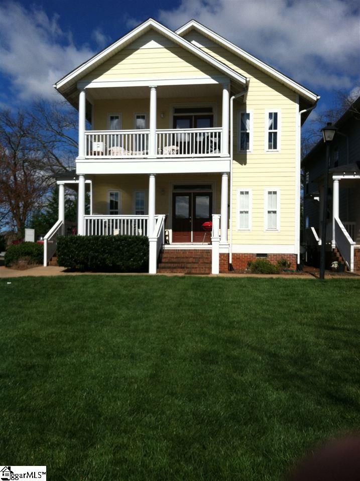 Property image 1 at 105A Woodside Circle, Greenville, SC 29609