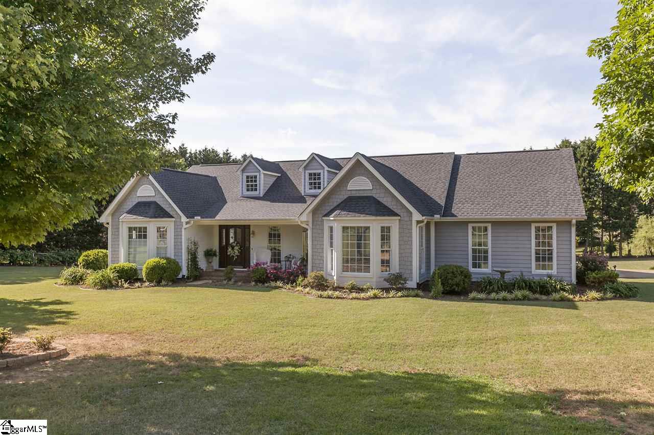 Property image 1 at 201 Wellington Road, Easley, SC 29642