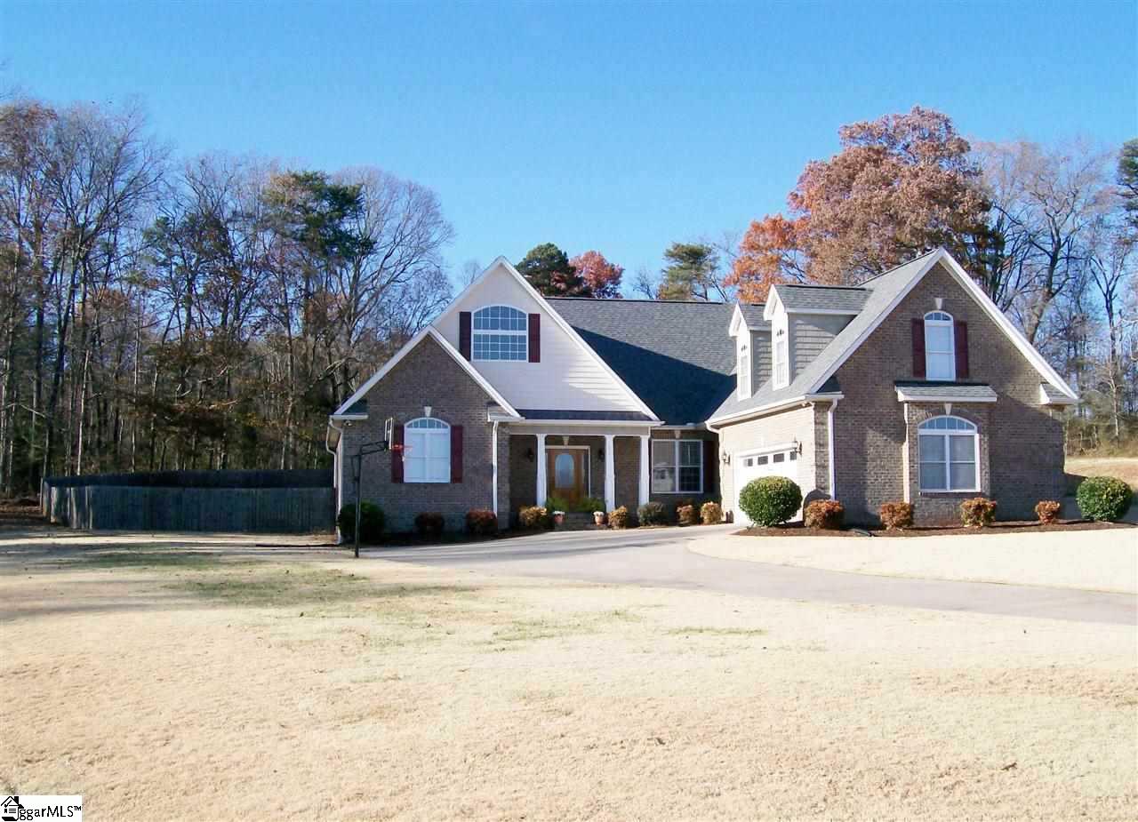 Property image 1 at 424 Lyles Farm Court, Inman, SC 29349