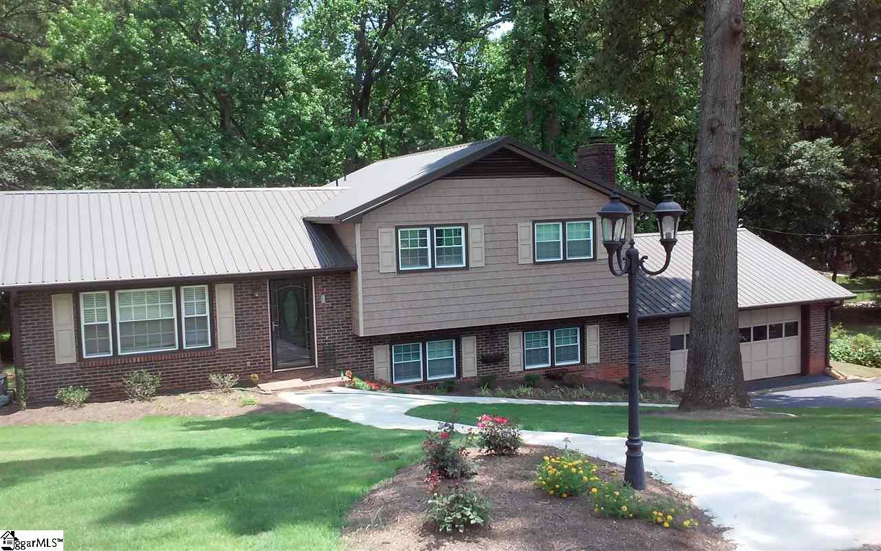 Property image 1 at 115 Boxwood Lane, Greer, SC 29650