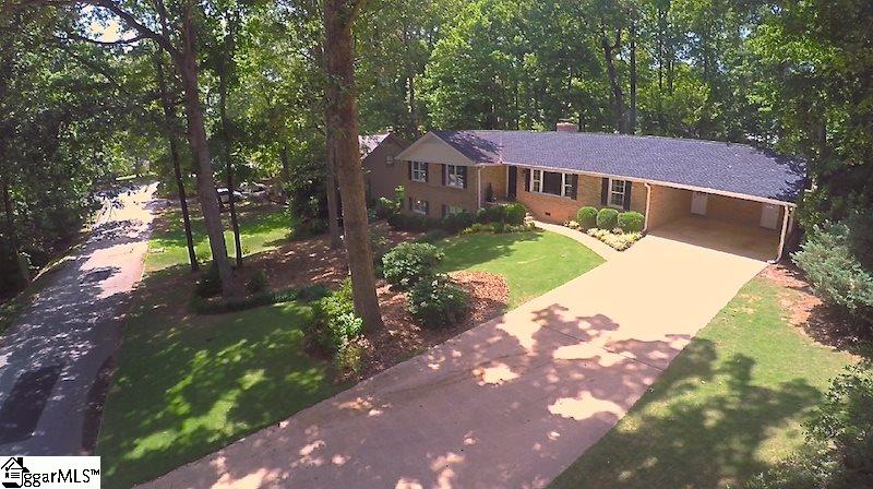 Property image 1 at 404 Holly Road, Taylors, SC 29687