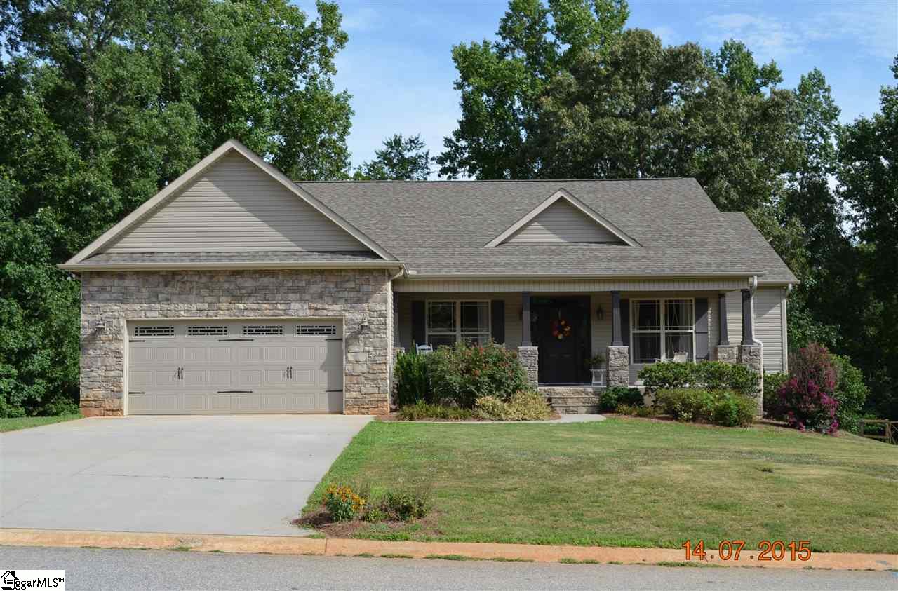 Property image 1 at 205 Quercus Run, Fountain Inn, SC 29644
