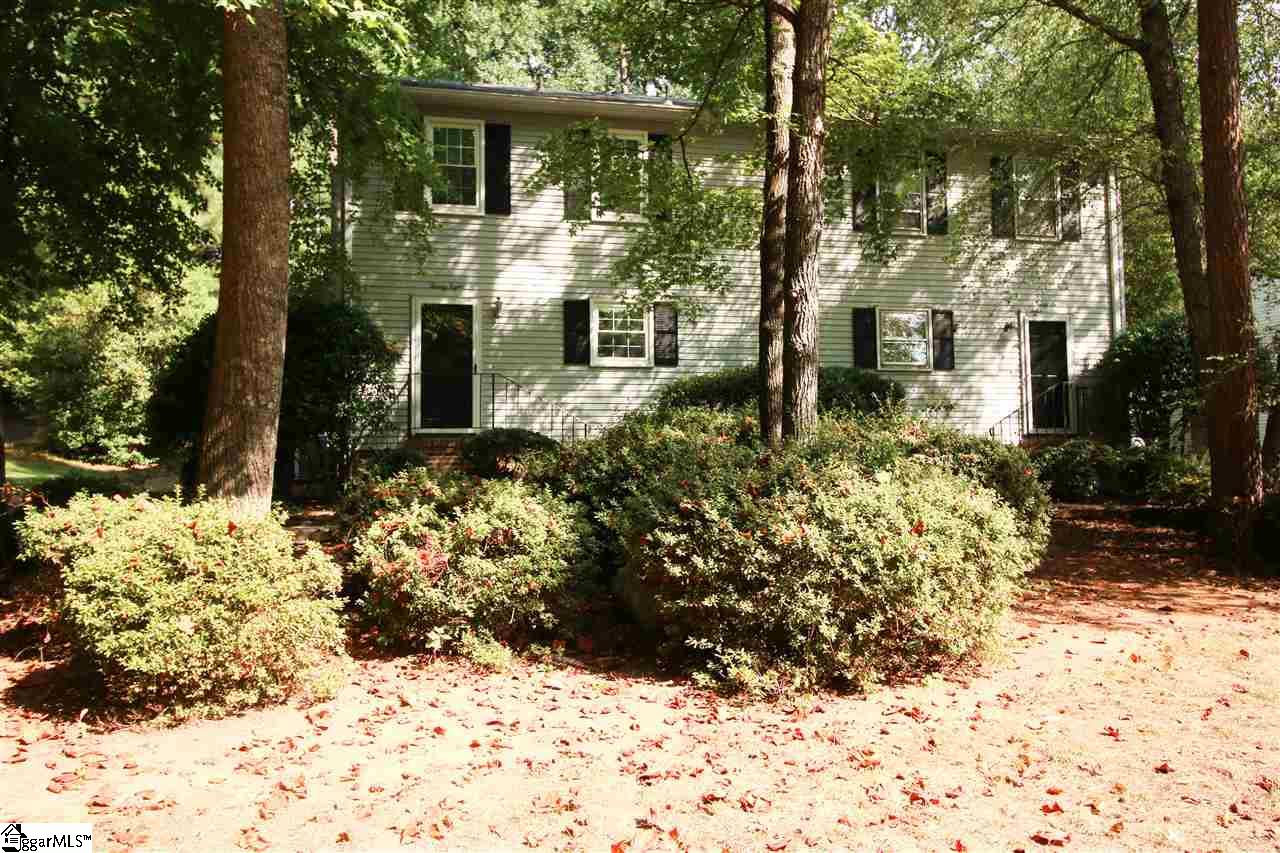 Property image 1 at 28 Dover Drive, Taylors, SC 29687