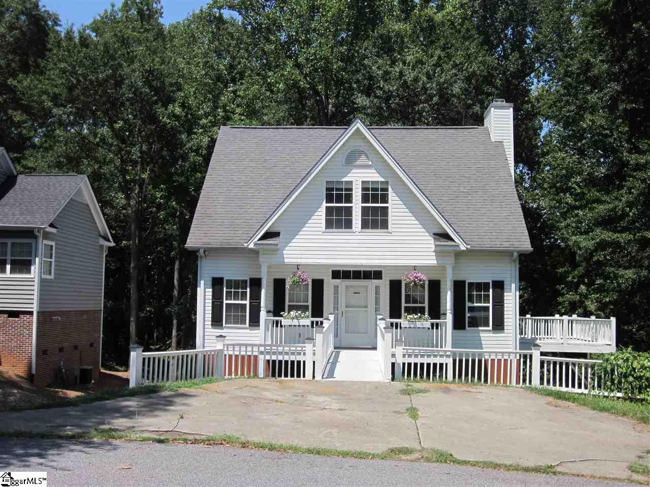 Property image 1 at 209 Forestdale Drive, Taylors, SC 29687