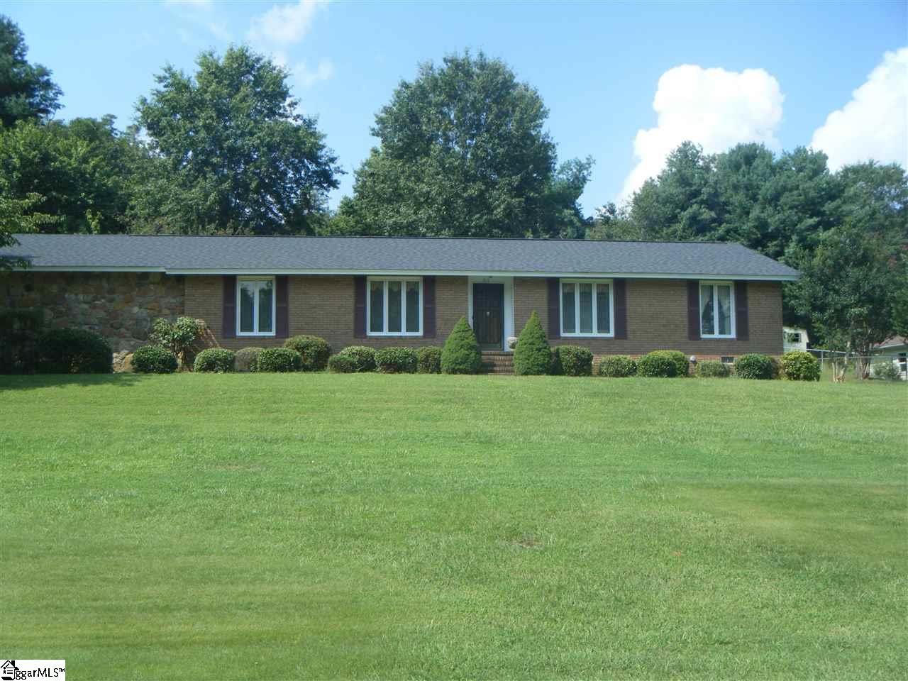 Property image 1 at 213 Stonegate Court, Easley, SC 29642