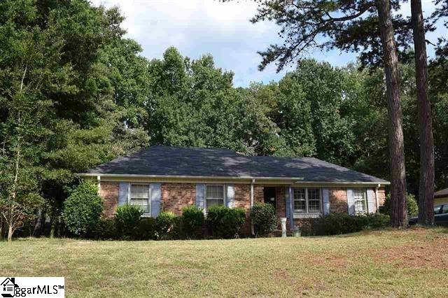 Property image 1 at 216 Singing Woods Lane, Spartanburg, SC 29301