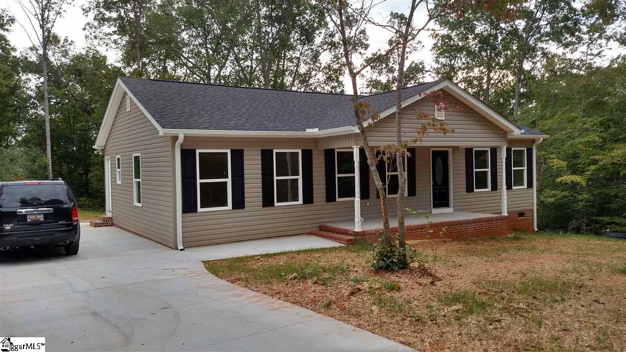 Property image 1 at 141 PINETREE Lane, Easley, SC 29640