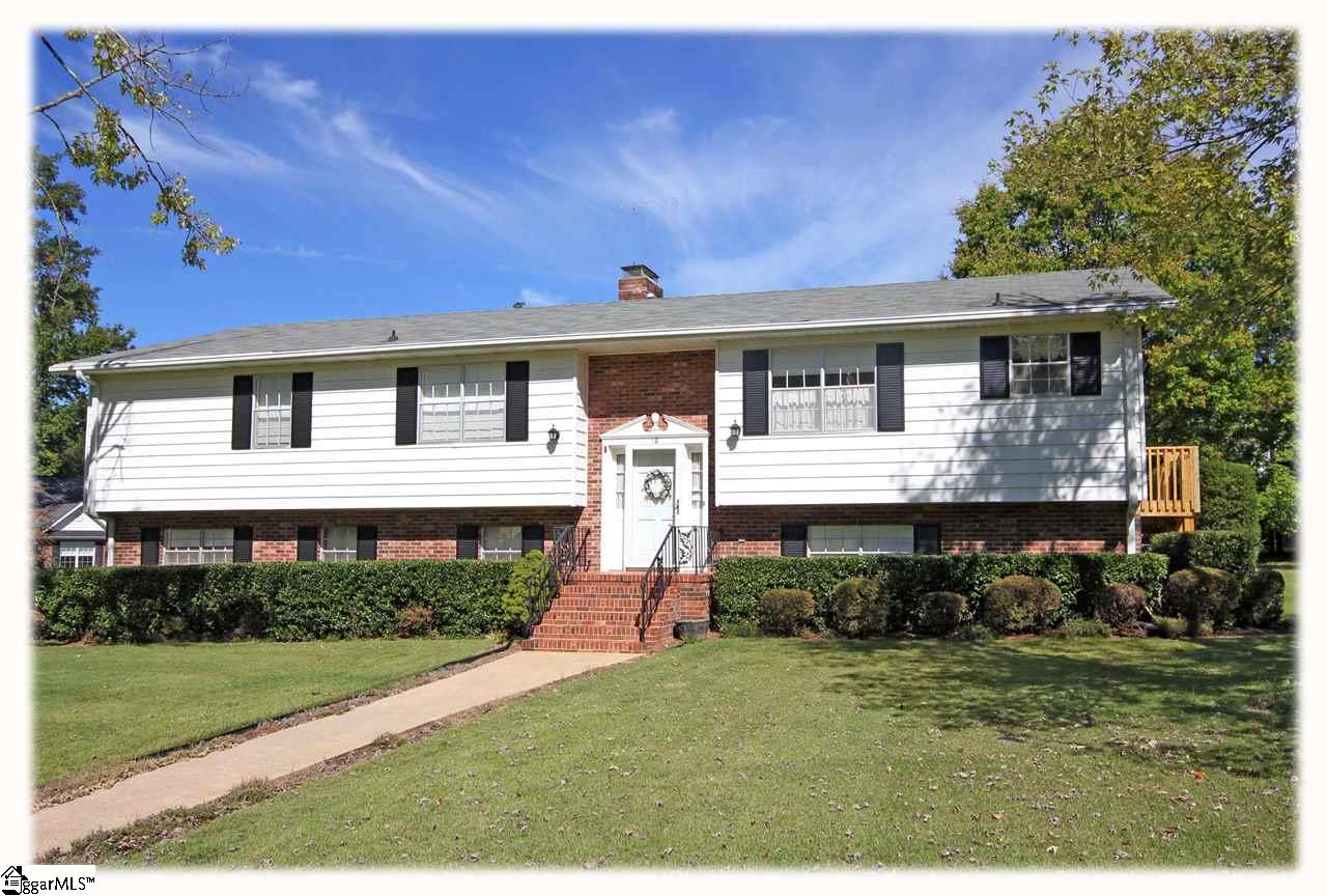 19 Cunningham Circle