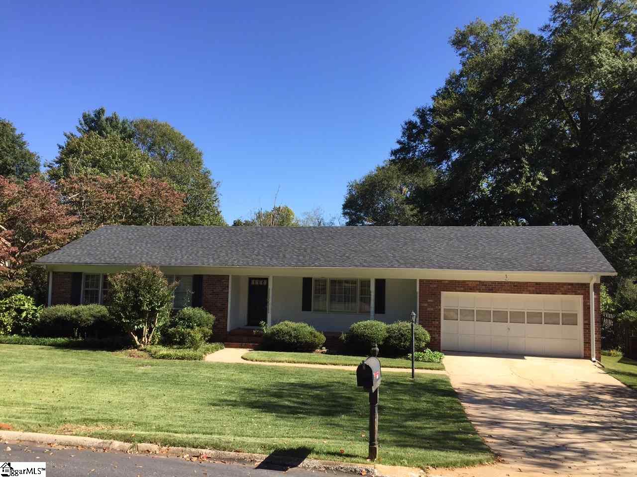 Property image 1 at 10 Overton Avenue, Greenville, SC 29617-7512