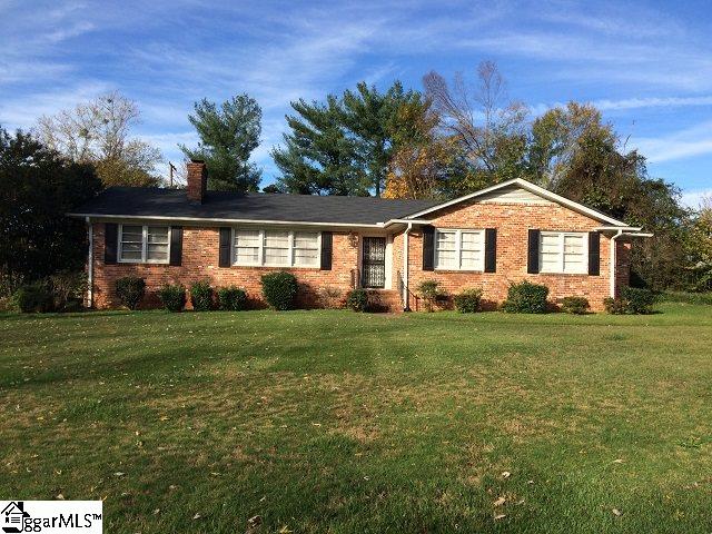 Property image 1 at 2 Ivy Trail, Greenville, SC 29615