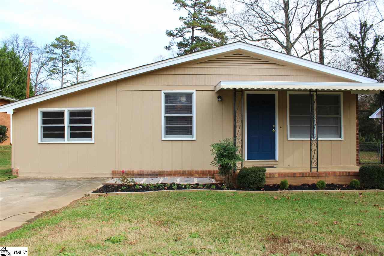 Property image 1 at 25 Pinehurst Street, Taylors, SC 29687