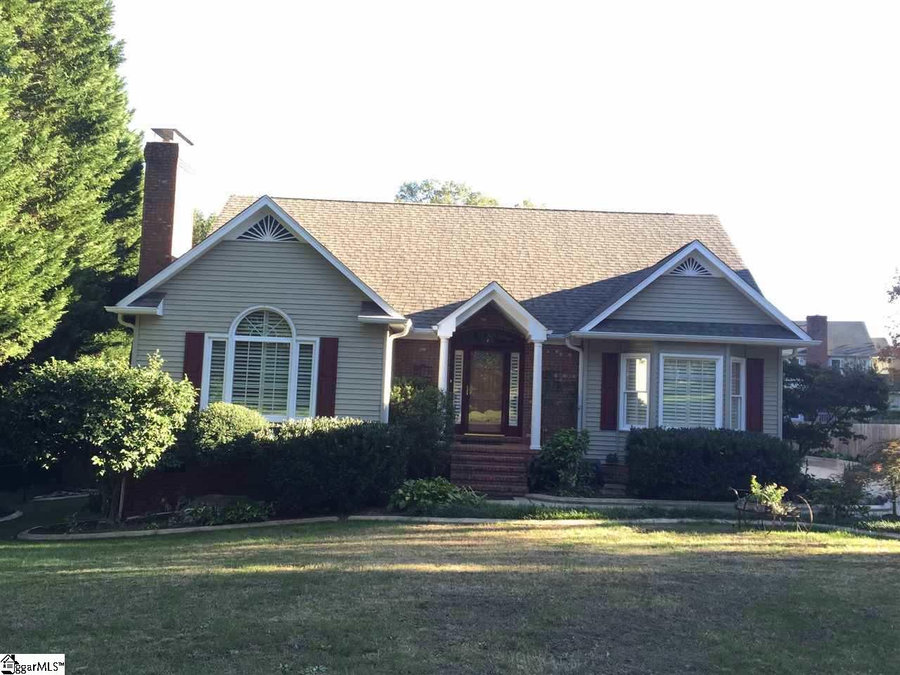 Property image 1 at 112 LeGrae Lane, Taylors, SC 29687